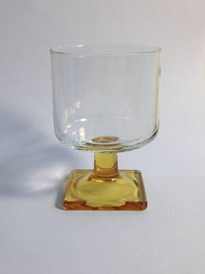 Cocktail, Square Amber Foot